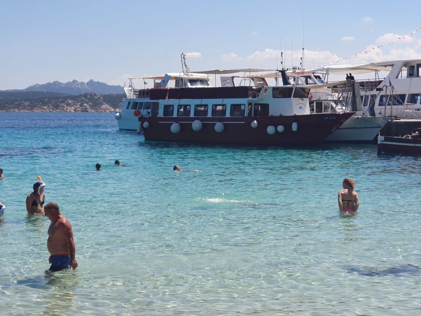 From Palau: La Maddalena Archipelago Boat Tour with Pasta - La Maddalena town adds streets, shops, and a final break