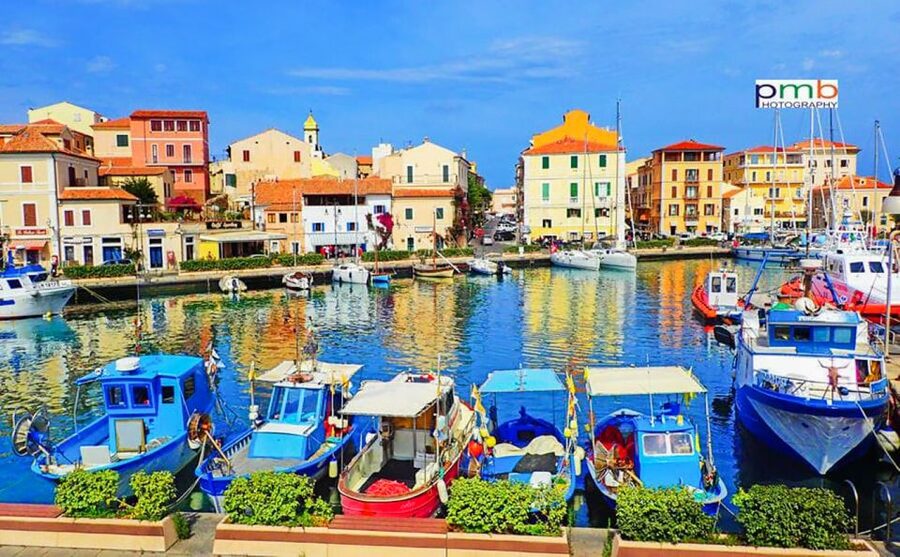 From Palau: La Maddalena Archipelago Day Tour by Boat - Boarding at Palau and settling onto Motonave Petagus