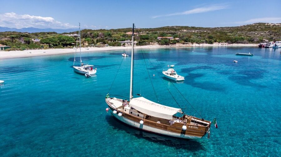 From Palau or La Maddalena: Archipelago Sailing Ship Tour - Santa Maria for a turquoise-water swim