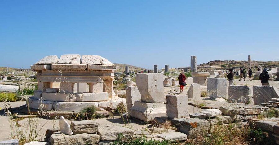 From Paros: Delos and Mykonos Full-Day Boat Trip - Mykonos Town in three hours