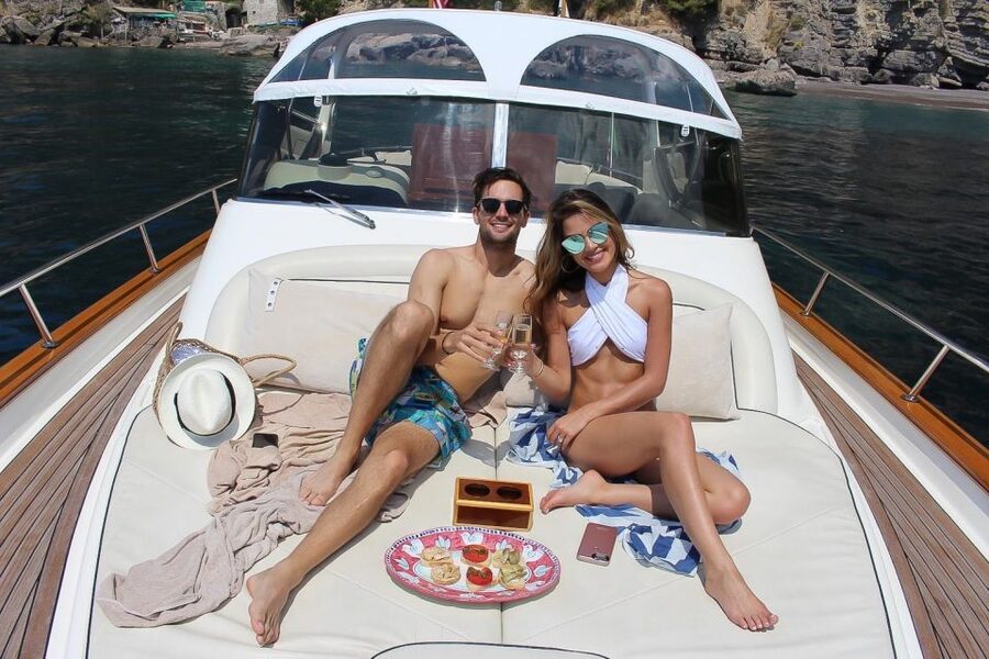 From Salerno: Day Trip to Amalfi Coast by Boat with Drinks - Meeting the crew at Salerno’s Molo Manfredi