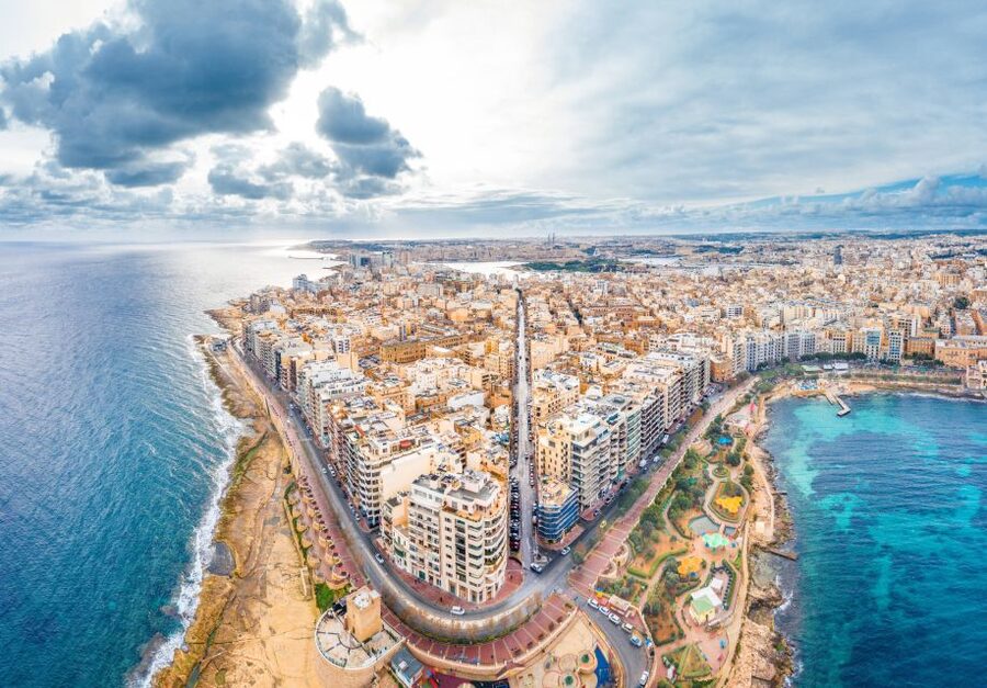 From Sliema: Valletta and the Three Cities Scenic Cruise - Commentary, languages, and the human touch