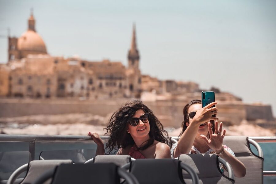 From Sliema: Valletta and the Three Cities Scenic Cruise - Marsamxett Harbour and the Sliema shoreline