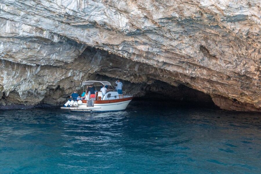 From Sorrento: Capri Island Day Trip with Boat Cruise - Key points to know before booking