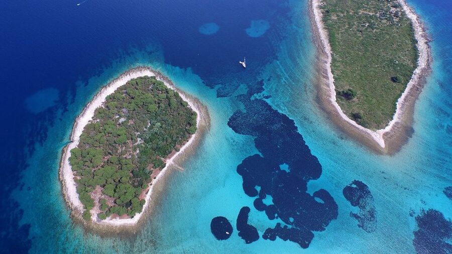 From Split: Blue Lagoon and Trogir Half-Day Speedboat Tour - Why this Split boat trip works so well