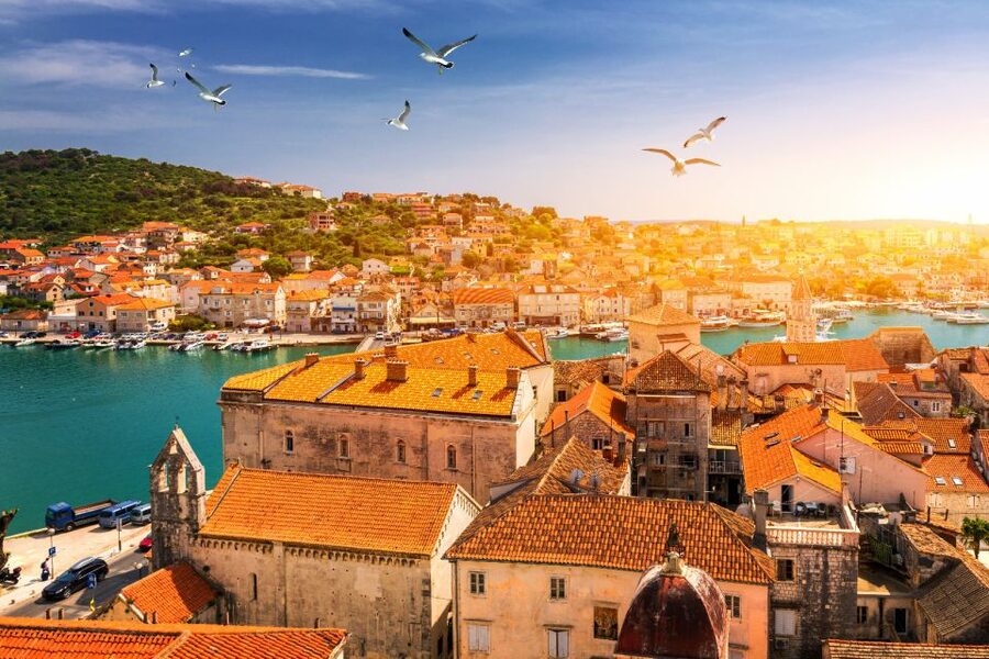 From Split: Blue Lagoon and Trogir Half-Day Speedboat Tour - Blue Lagoon: turquoise water and open-air swimming