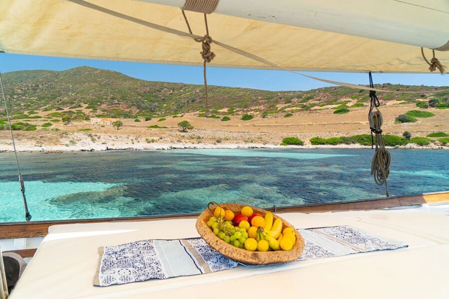 From Stintino: Asinara Vintage Sailing Boat Tour with Lunch - Who will enjoy this sailing day most