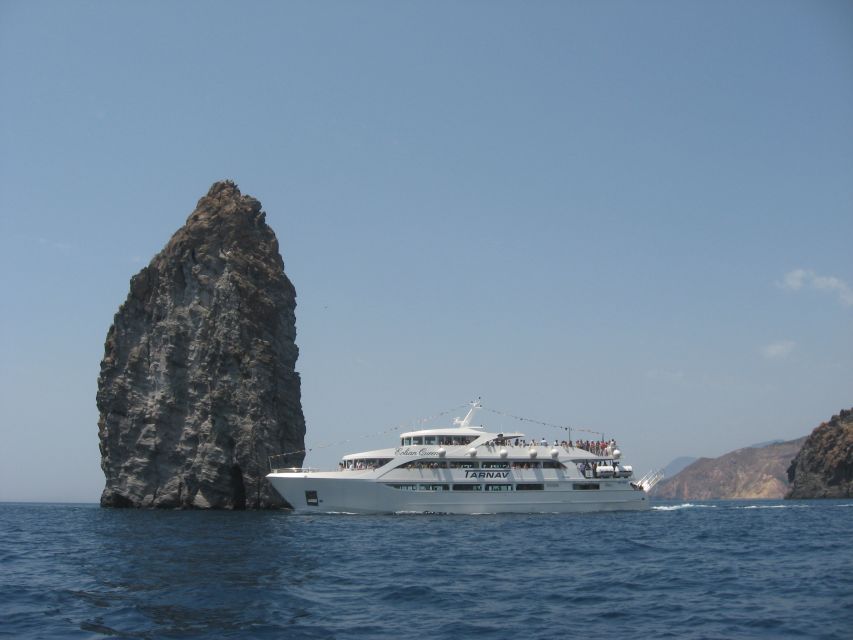 From Taormina: Lipari and Vulcano Mini Cruise Aeolian Tour - Vulcano: black sand and warm water