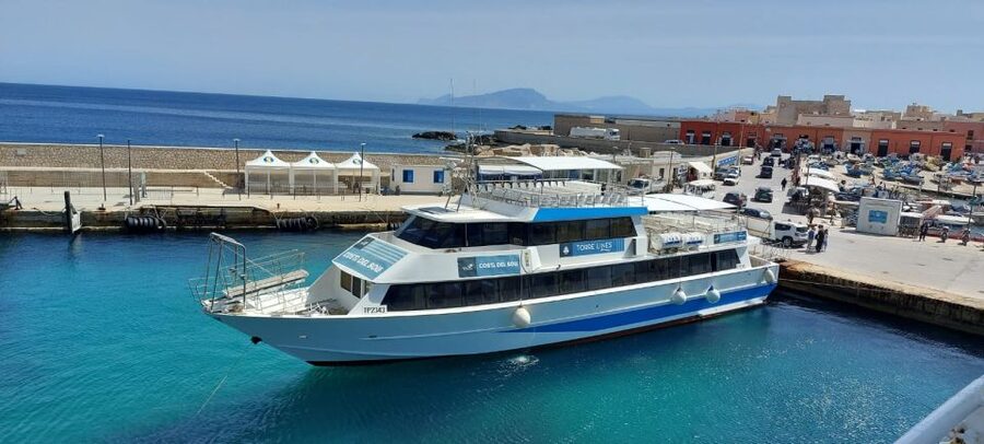 From Trapani: Favignana and Levanzo Mini Cruise with Lunch - What this Trapani boat day actually feels like