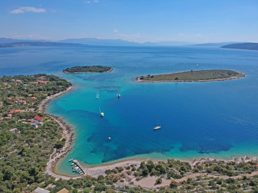 From Trogir: Three Islands Half-Day Speedboat Tour - Duga Bay on Čiovo: the second water stop