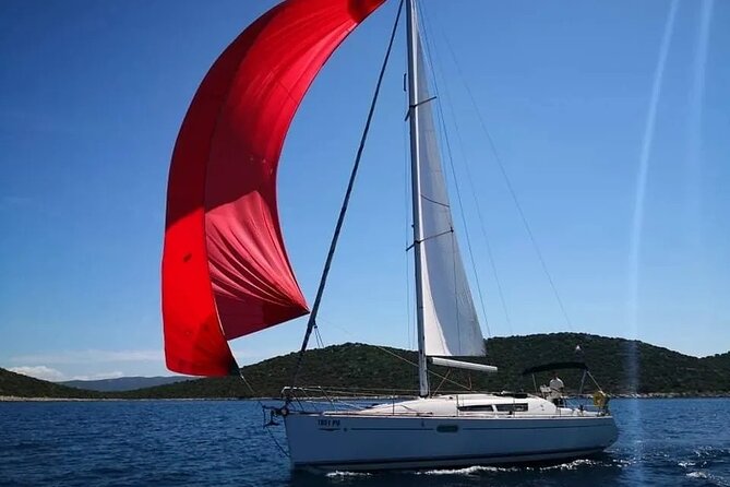 From Zadar: Full day sailing tour - Ošljak, Ugljan, and time ashore