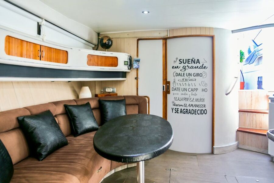 Fuengirola: Dolphin Watching by Yacht with Snacks and Drinks - Who should book this Fuengirola cruise?