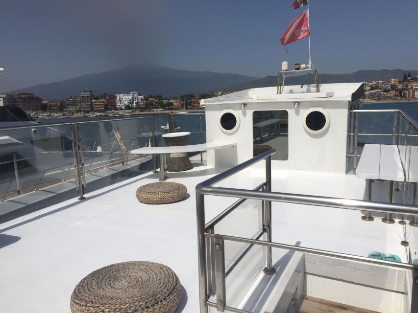 Giardini Naxos: Boat Trip Isola Bella with Snorkeling - Should you book the Isola Bella boat trip?