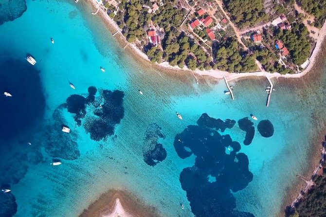 Half Day Speedboat Tour to Three Islands from Trogir - Maslinica on Šolta: an hour in a fishing village