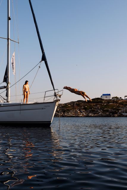 Heraklion: Dia Island Sailing Cruise with Snorkeling - Crew style, safety, and comfort onboard