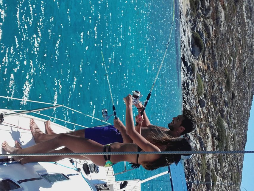Heraklion: Sailboat Cruise to Dia Island with Drinks & Lunch - Choosing the one-hour coastal sail