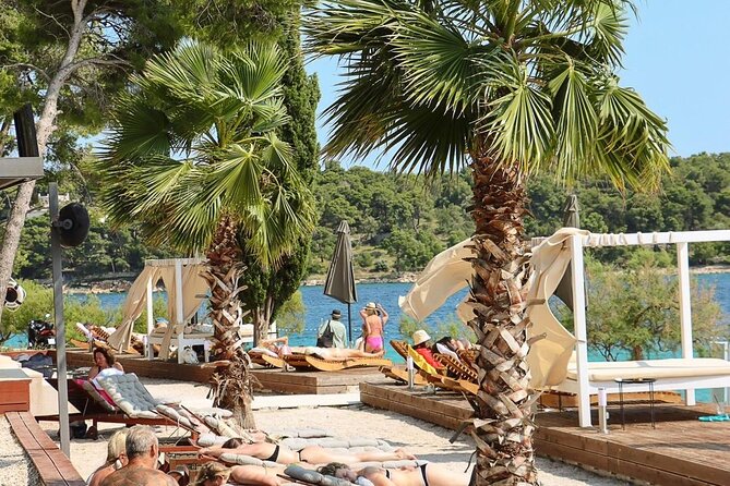 Hvar, Brač & Pakleni islands cruise with lunch & drinks from Split & Trogir - What the boat is like with up to 130 people