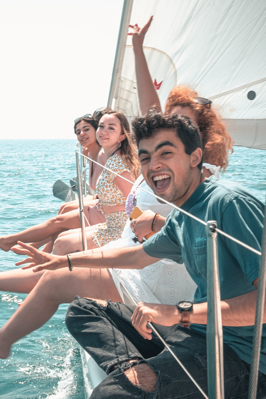 Ibiza: Midday or Sunset Sailing with Snacks and Open Bar - Picking morning, midday, or sunset