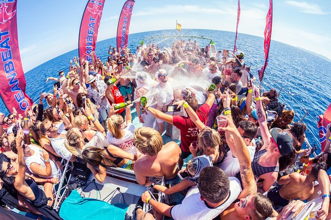 Ibiza Ocean Club Boat Party with 3 Hours Premium Drinks and DJ - Drinks and food: know what the ticket really covers