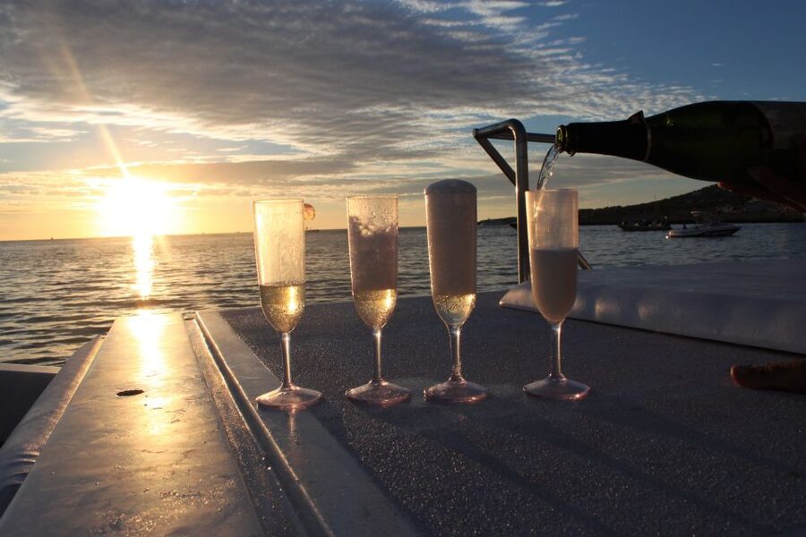 Ibiza: Snorkeling, Sunset Beach and Cave Boat Trip - Drinks, food, and what to bring