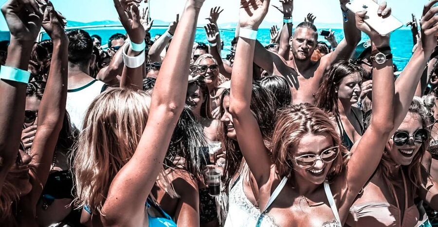 Ibiza: Sunset Boat Party at Ibiza Boat Club with Open Bar - What this Ibiza boat party is really like