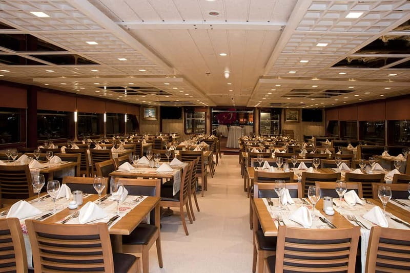 Istanbul: Bosphorus Dinner Cruise & Turkish Night Show - The Turkish Night show: polished, social, and easy to join