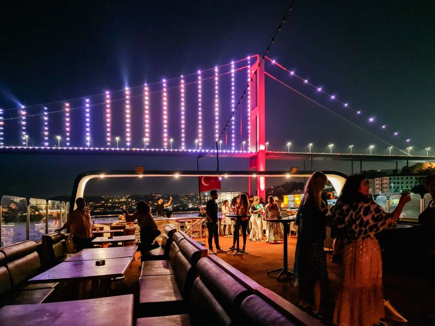Istanbul: Bosphorus Dinner Cruise w/ Drinks & Entertainment - From Dolmabahçe Palace to Ciragan Palace