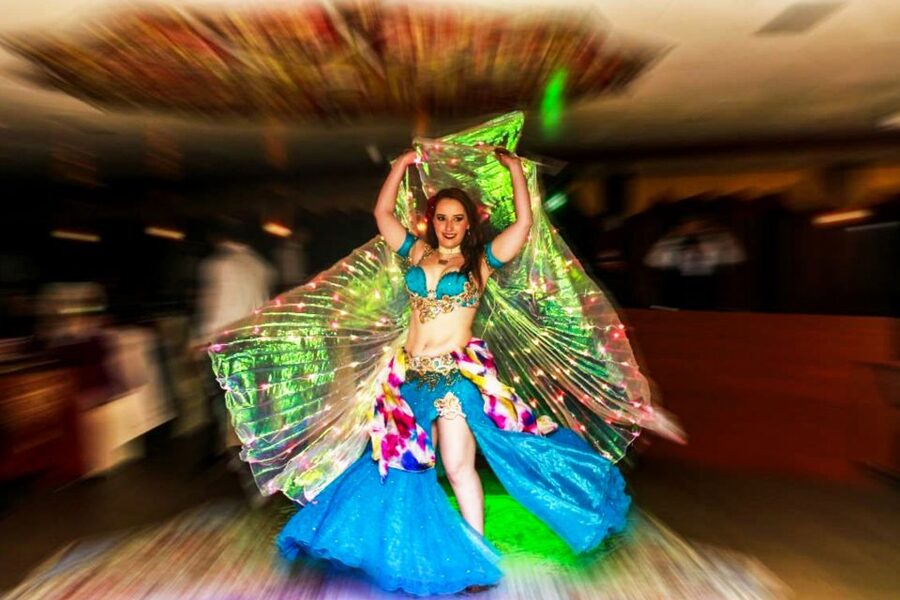 Istanbul: Bosphorus Dinner Cruise w/ Drinks & Entertainment - Who should book this Istanbul evening