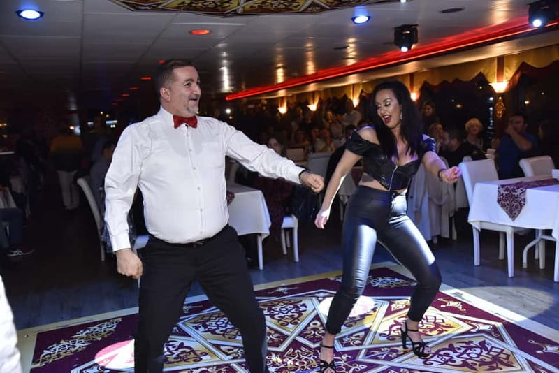 Istanbul: Bosphorus Dinner Cruise with Turkish Night Show - Who will enjoy this cruise most?