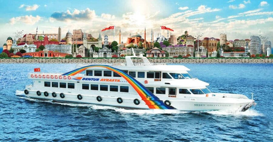 Istanbul: Bosphorus Sightseeing Cruise with Sunset Option - The 4 PM and 5 PM sunset departures