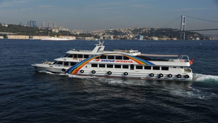 Istanbul: Bosphorus Sightseeing Cruise with Sunset Option - What is included, and what is extra