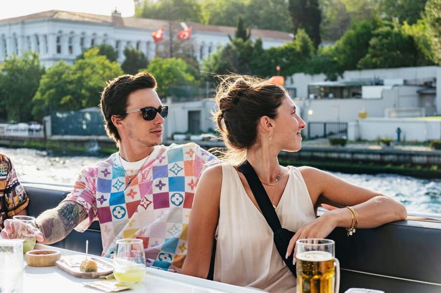 Istanbul: Bosphorus Sunset Cruise on a Luxury Yacht - The Golden Horn, Galata Bridge, and Galataport