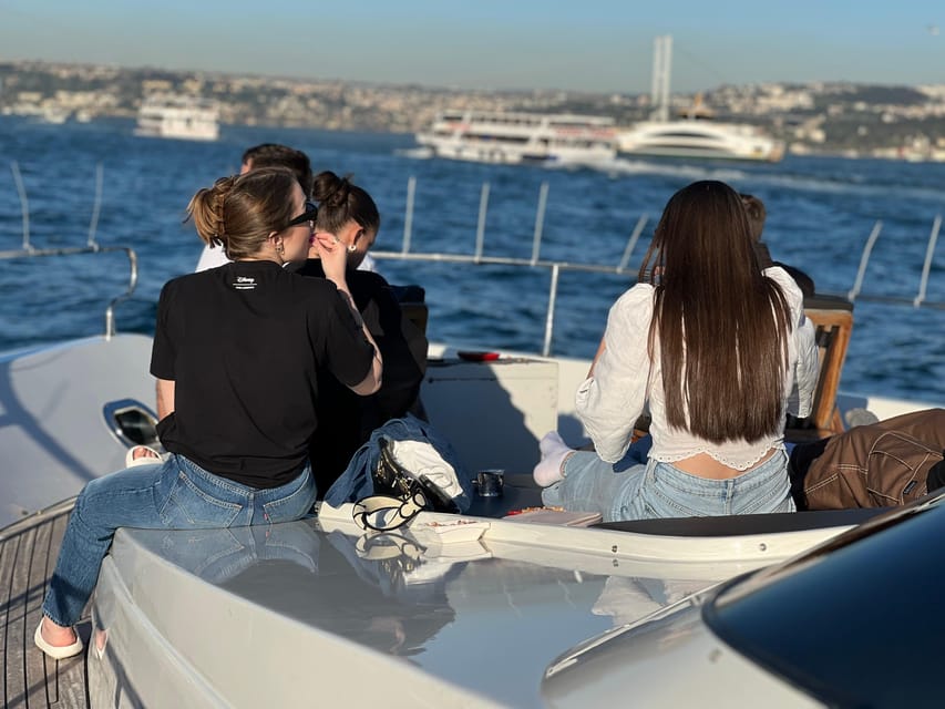 Istanbul: Bosphorus Sunset Cruise on a Luxury Yacht - Dolmabahce Mosque and Palace: Istanbul’s grand waterfront opening