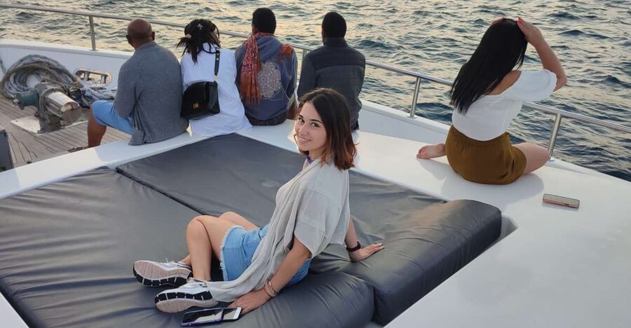 Istanbul: Bosphorus Sunset Cruise on Yacht with Live Guide - Dolmabahçe Palace and the European shore