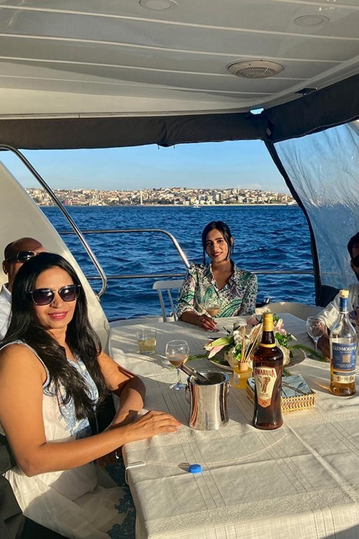 Istanbul: Bosphorus Yacht Cruise at Sunset with Snacks - Key points to know before you book