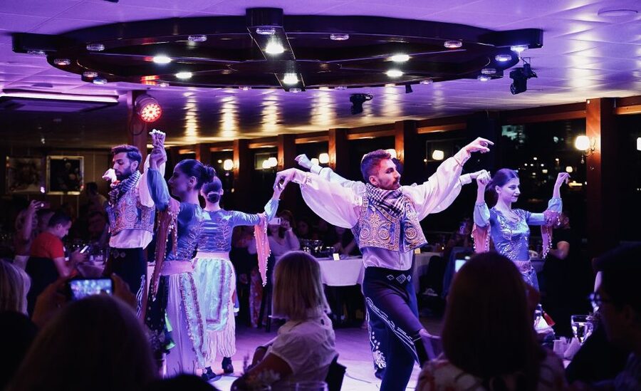Istanbul: Dinner Cruise and Entertainment with Private Table - Service, seating, and the value of $34