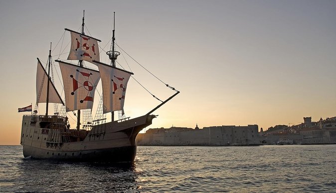 Karaka - The Best Dubrovnik Sunset Cruise (adults only) - Leaving from Dubrovnik’s old port