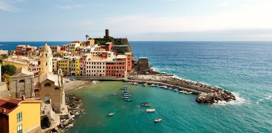 La Spezia: Cinque Terre and Portovenere Full-Day Boat Tour - La Spezia boarding and the first half-hour at sea