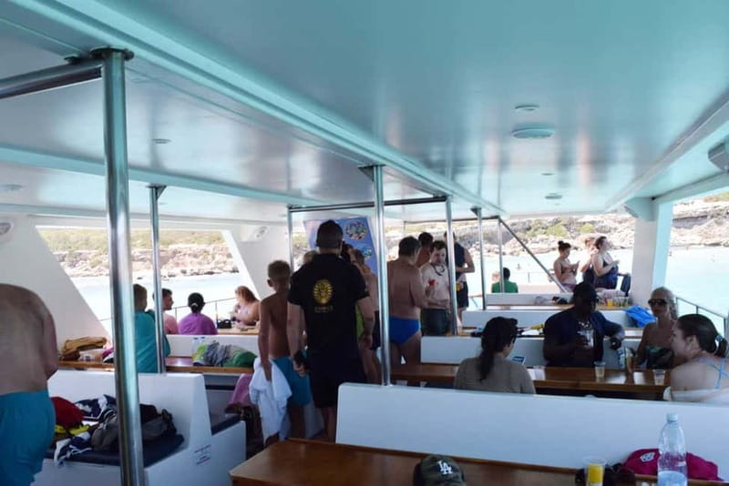 Latchi: Nafsika II Boat Cruise to the Blue Lagoon - Food, drinks, and the onboard bar