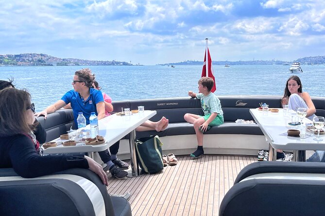 Luxury Bosphorus Yacht Tour – Asian Side Stop & Exploration - Kanlıca: the short stop worth making
