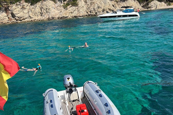 Luxury Catamaran sailing with welcome Drinks Tapas Max10-12Person - Is $119.72 a fair price?