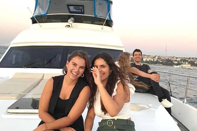Luxury Sunset Yacht Cruise on the Bosphorus – Refresh & Relax - Asian-shore palaces, villages, and waterfront life