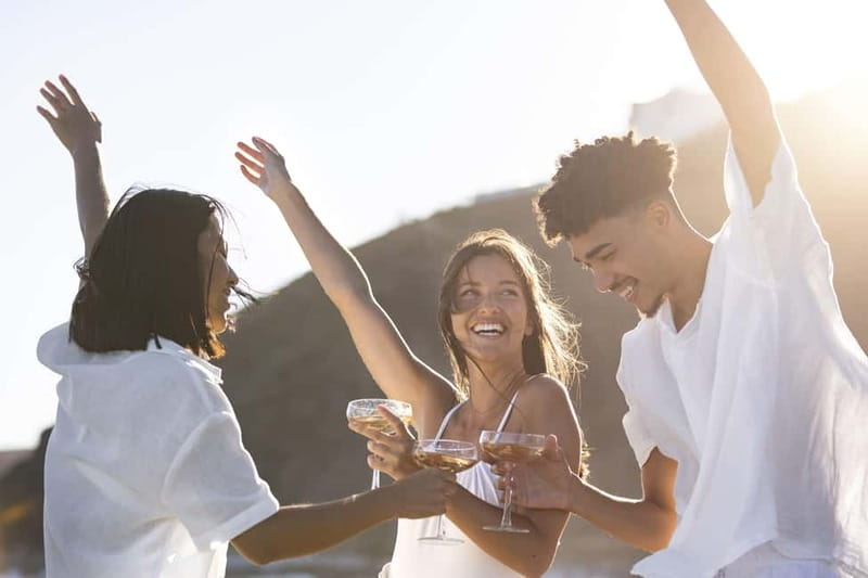 Malaga: Catamaran Sunset or Night Cruise w/ Live DJ & Drink - Sunset views along the Costa del Sol