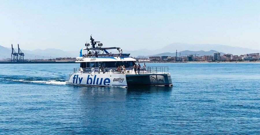Málaga: Scenic Catamaran Cruise - Leaving Muelle Uno and entering Málaga Bay