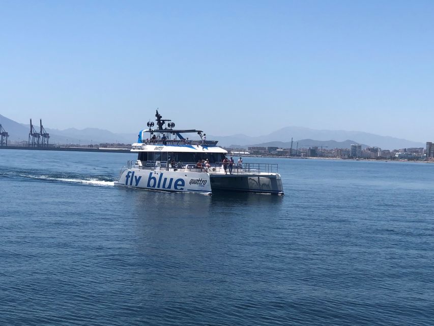 Málaga: Sunset Catamaran Trip - Music, drinks, and the right kind of atmosphere