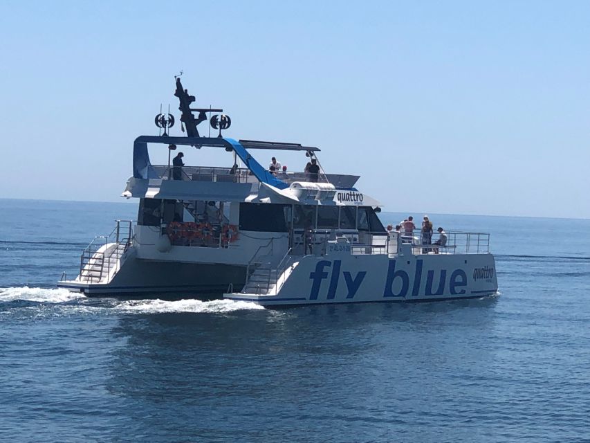 Málaga: Sunset Catamaran Trip - The ride itself: smooth at times, noticeable in rough water