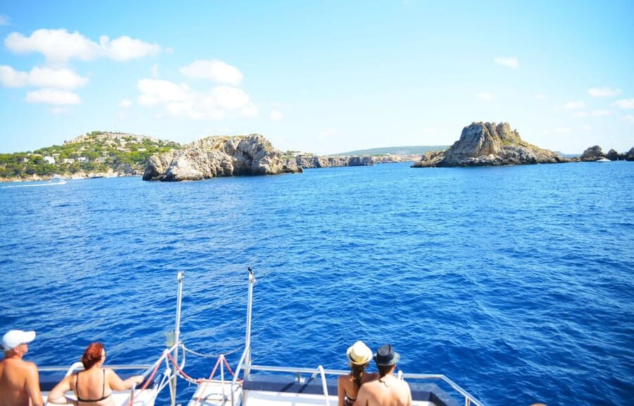 Mallorca: 2-Hour Coastline & Malgrat Islands Catamaran Tour - Useful planning tips for a smoother trip