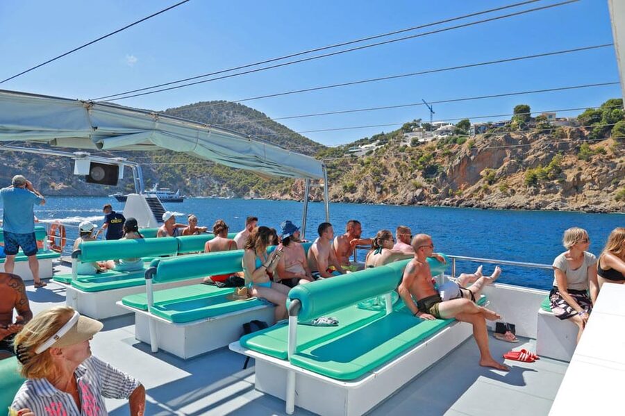 Mallorca: 2-Hour Coastline & Malgrat Islands Catamaran Tour - Who will enjoy it most?