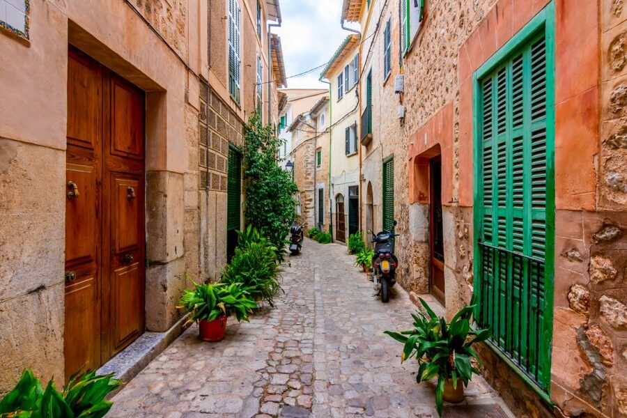 Mallorca: Island Trip by Train, Tramway, and Boat - A full day built around Mallorca’s old transport