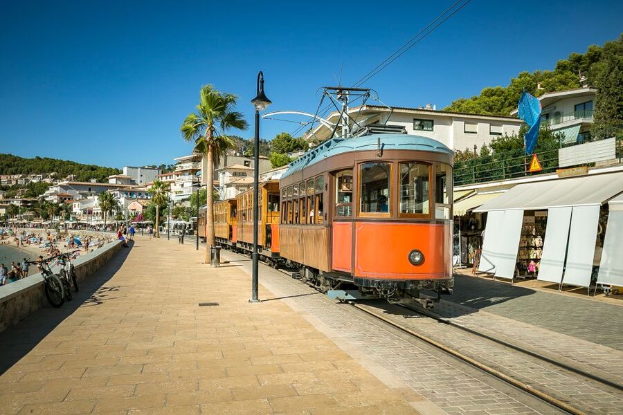 Mallorca: Island Trip by Train, Tramway, and Boat - Sóller: a short stop with an optional art visit